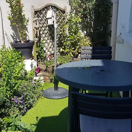 Charmante Maisonnette Proche بيت للعطل Châtelaillon-Plage