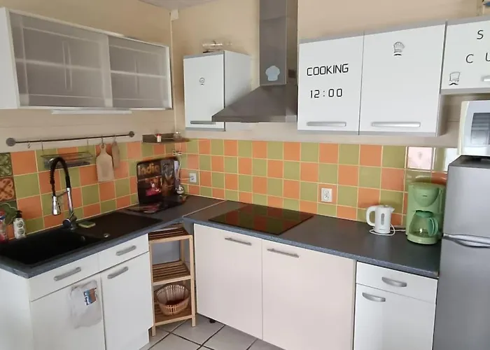 Ferienhaus Charmante Maisonnette Proche