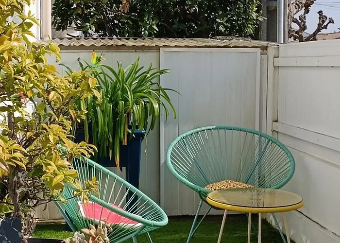 Charmante Maisonnette Proche Ferienhaus *