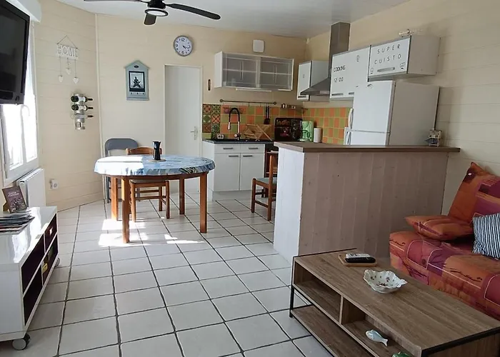 Charmante Maisonnette Proche Ferienhaus *